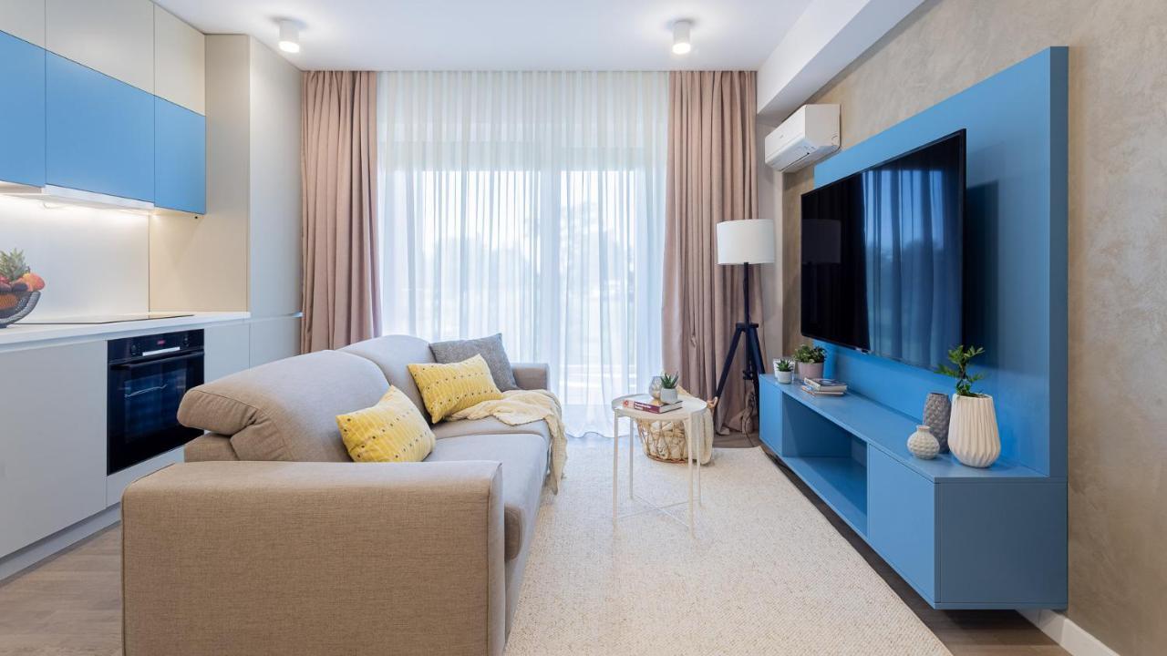 Il Lago - Azur - Cozy Luxurious Smart Home By The Lake Voluntari Buitenkant foto